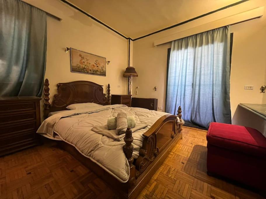 2 Bedroom Cozy Apt Walk to Nile