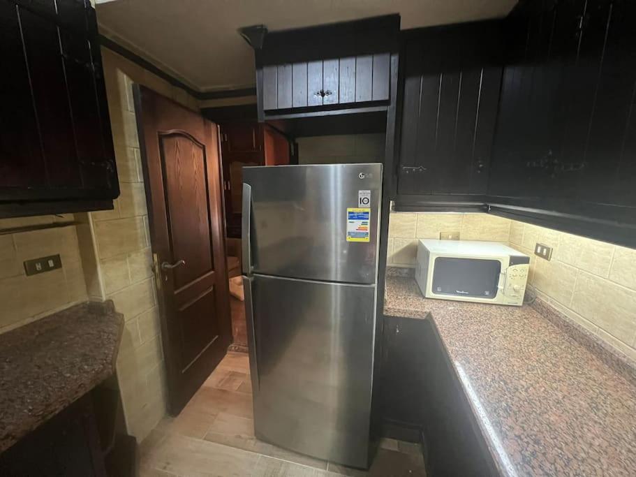 2 Bedroom Cozy Apt Walk to Nile