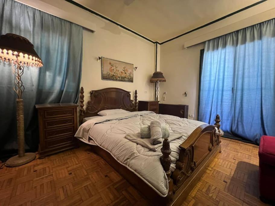 2 Bedroom Cozy Apt Walk to Nile