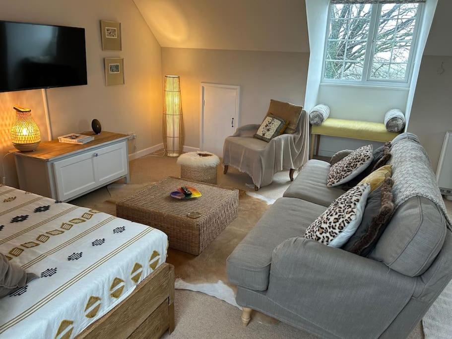 Cargibbitt Annexe
