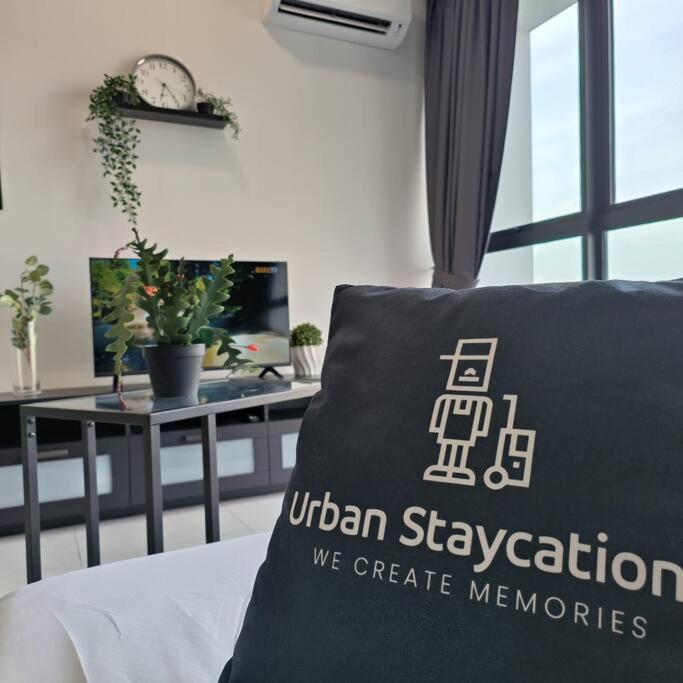 New Urban Suite Majestics 3BR Homestay at Georgetown BY URBAN STAYCATION LOD PULSE