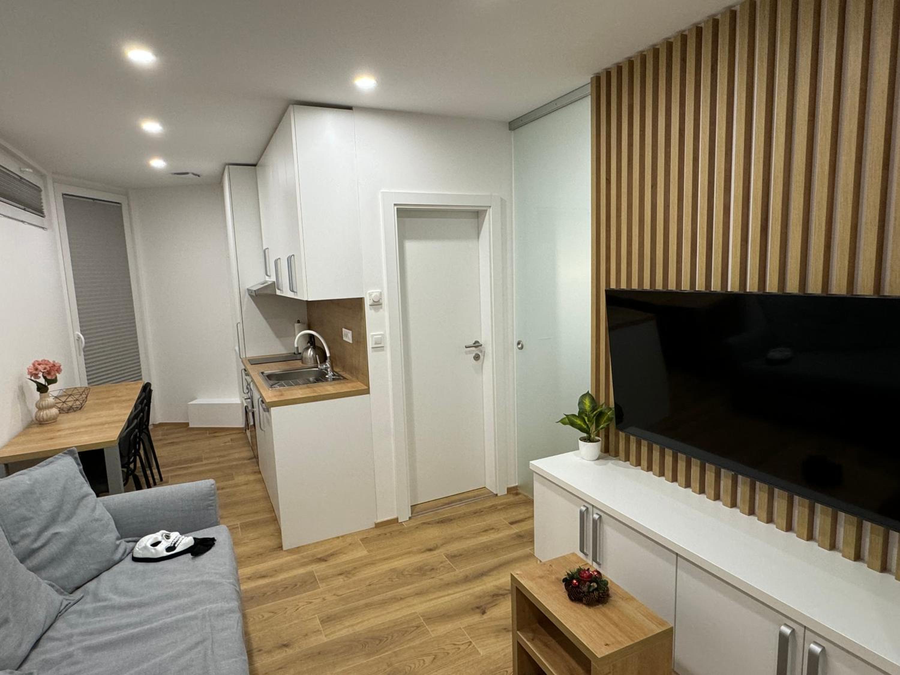 Apartma Tisa Bohinj-no outside windows