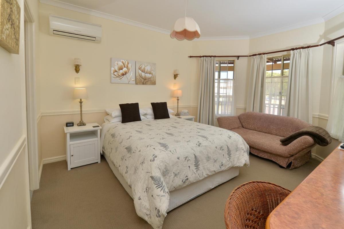 Anchorage Guest House and Self-contained Accommodation