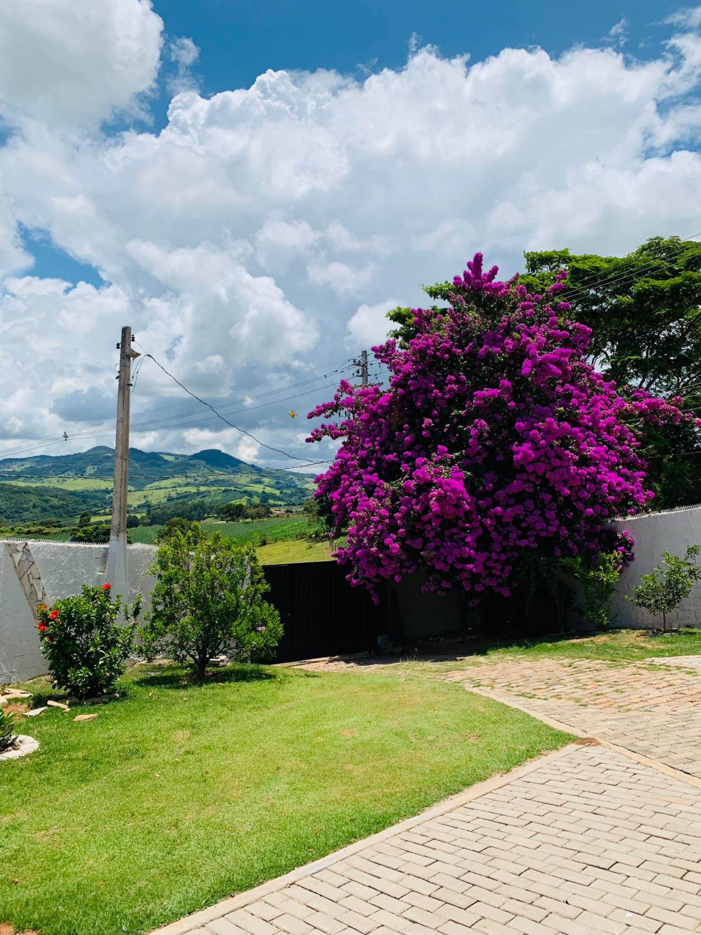 Chácara nova com vista panorâmica das montanhas e por do sol