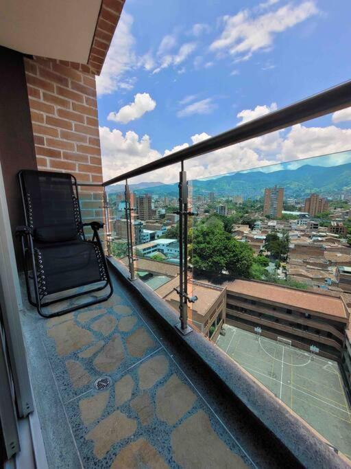 Apartamento acogedor barrio la Floresta Medellín