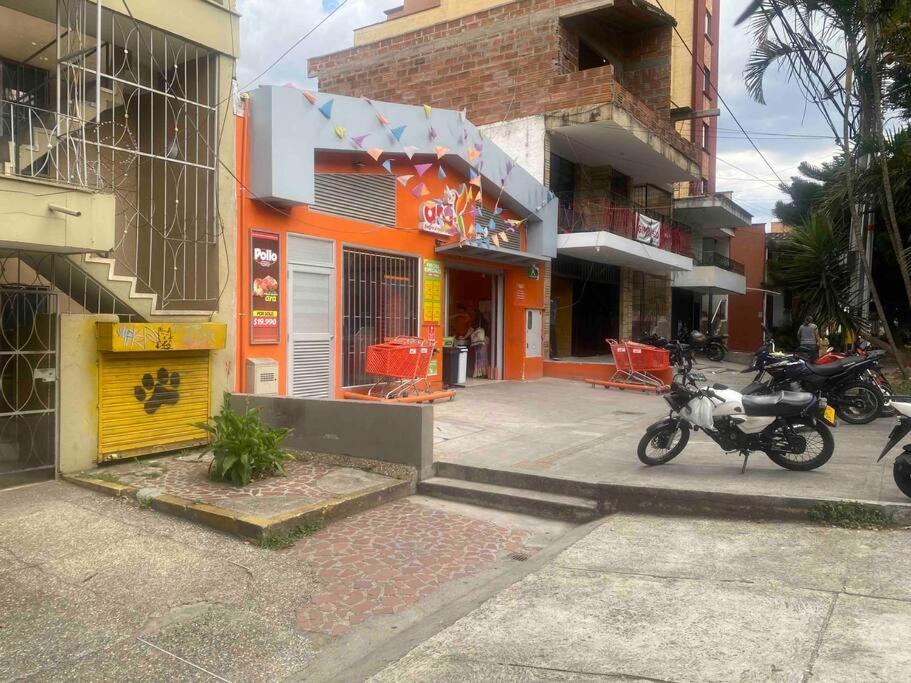 Apartamento acogedor barrio la Floresta Medellín