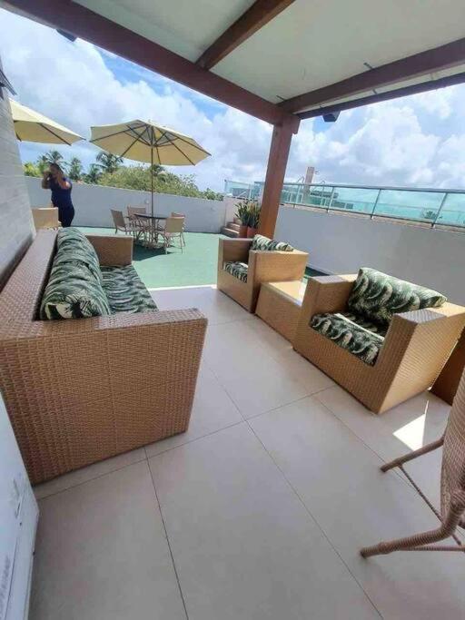 lindo flat no coração de porto de galinhas PB-308