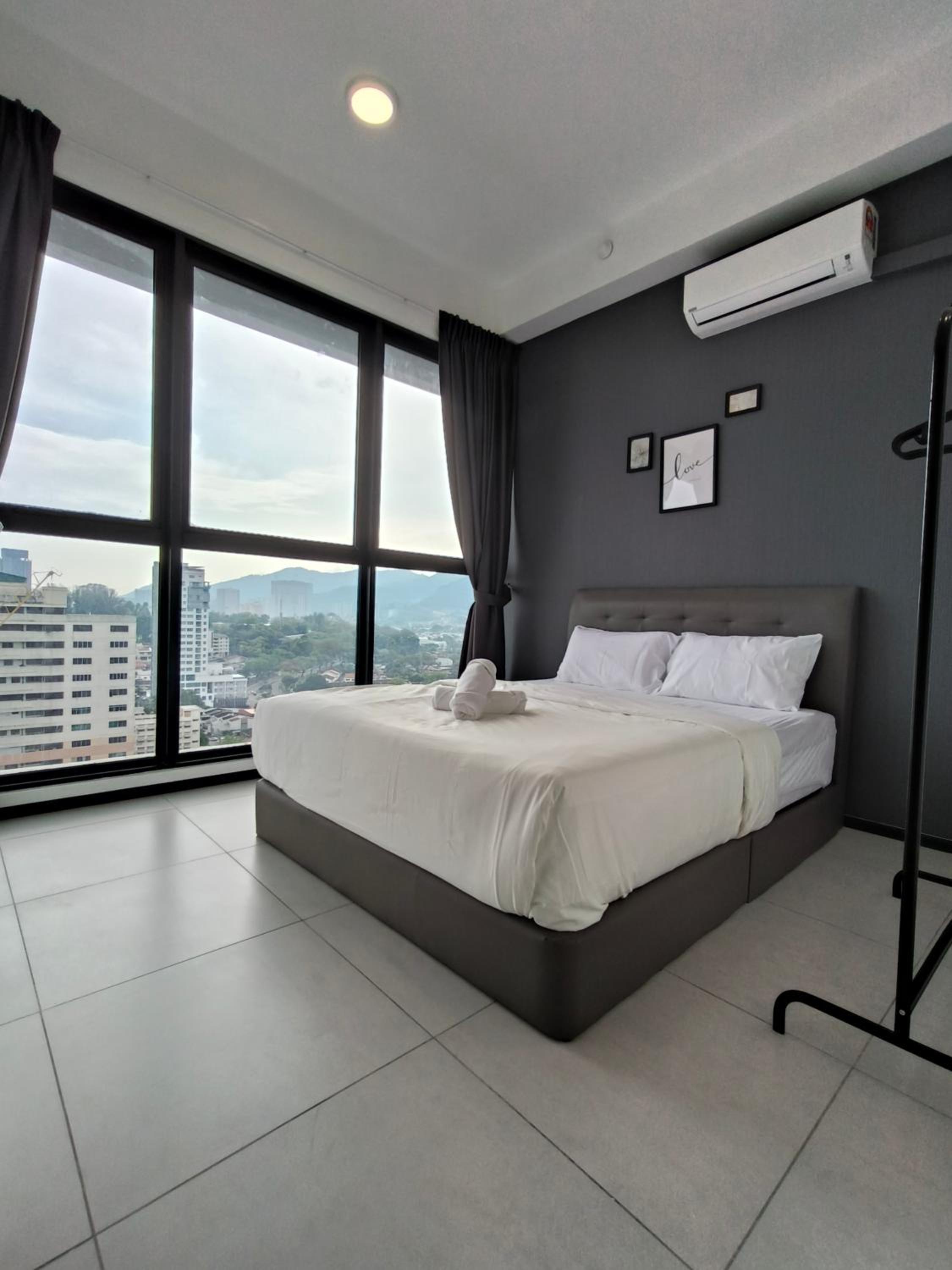 New Urban Suite Majestics 3BR Homestay at Georgetown BY URBAN STAYCATION LOD PULSE
