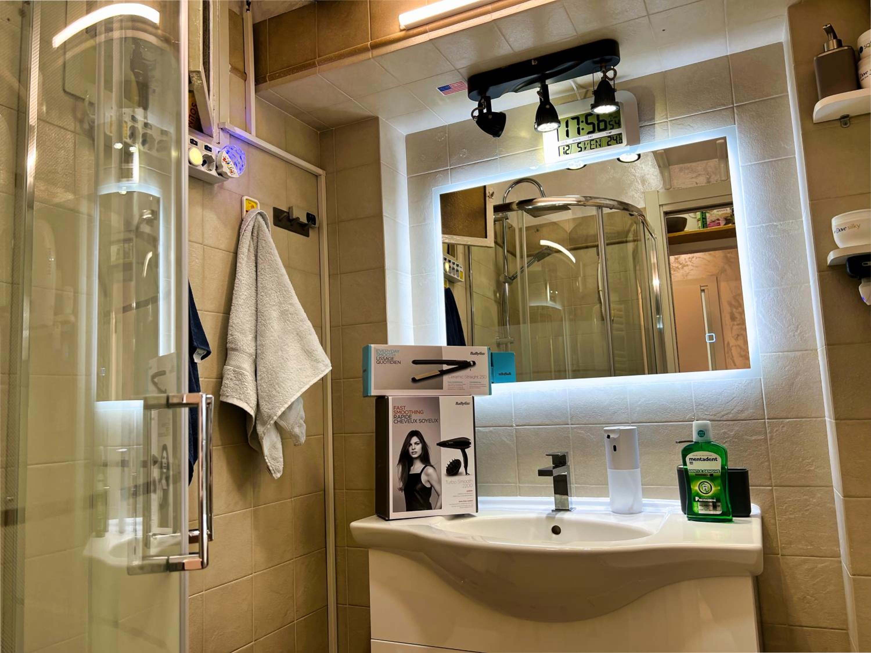 Milan City Center Airport Lounge Feel - Speed Winter Vibe - Taxi-no-need B&B
