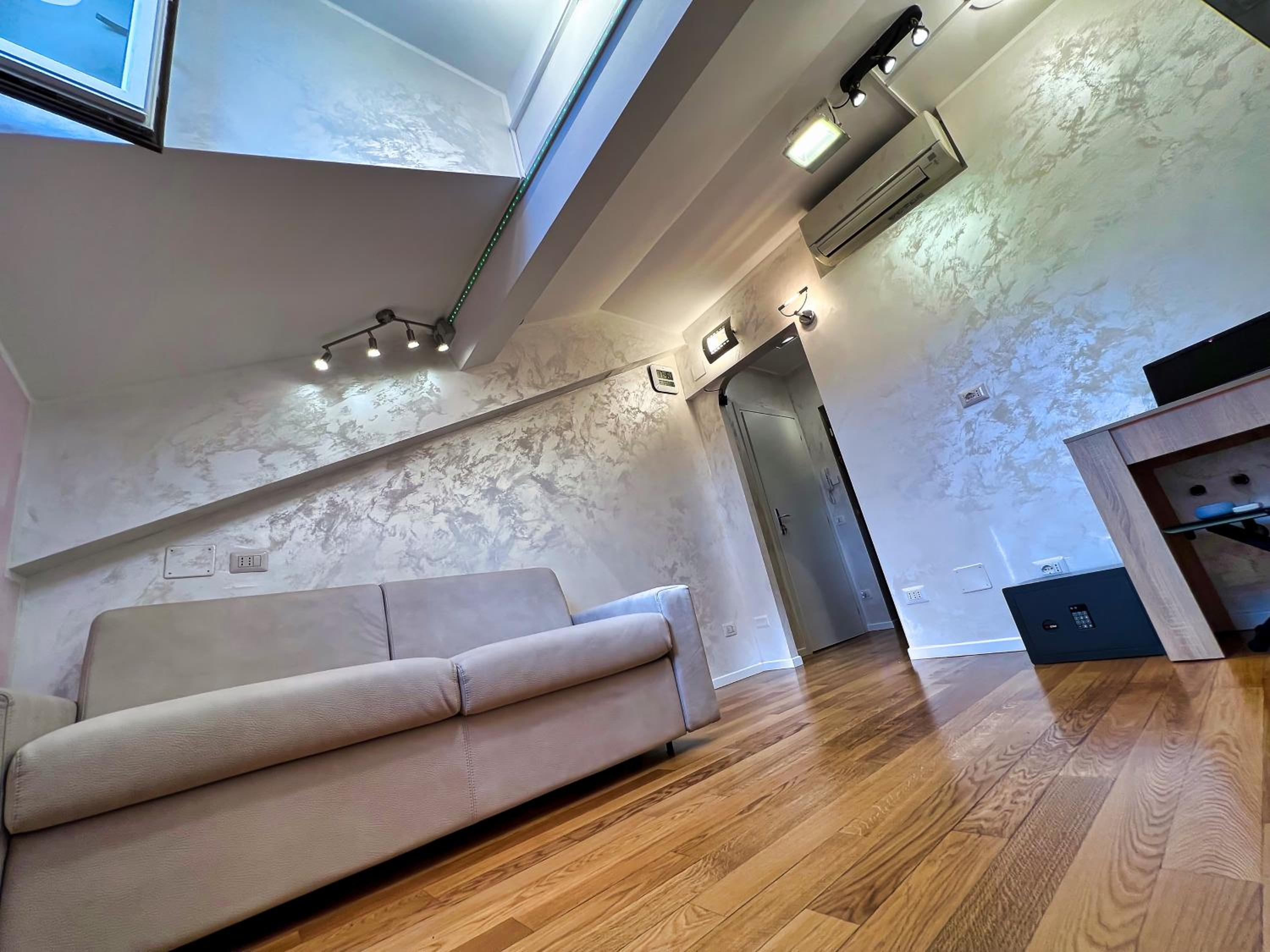 Milan City Center Airport Lounge Feel - Speed Winter Vibe - Taxi-no-need B&B