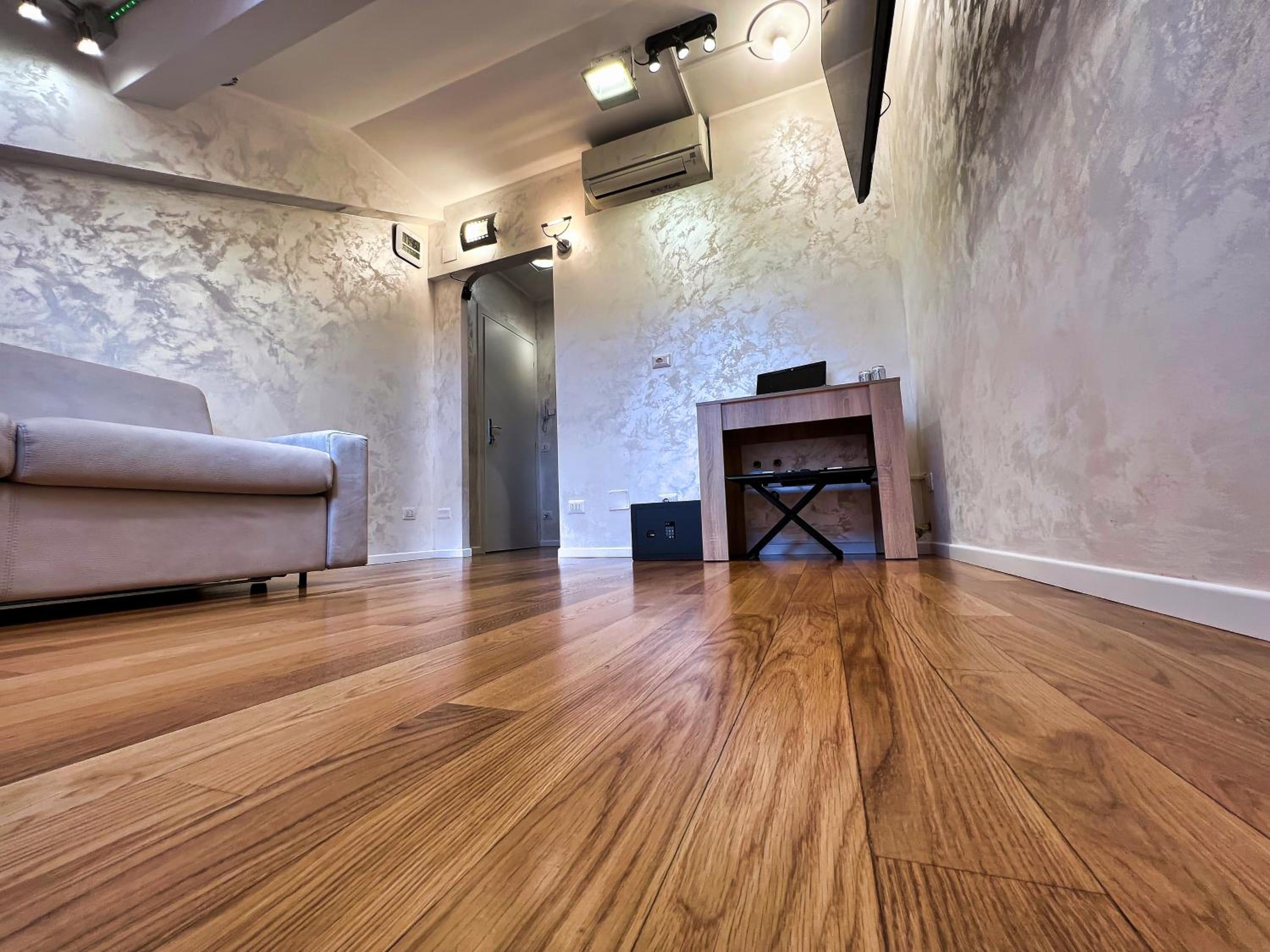 Milan City Center Airport Lounge Feel - Speed Winter Vibe - Taxi-no-need B&B