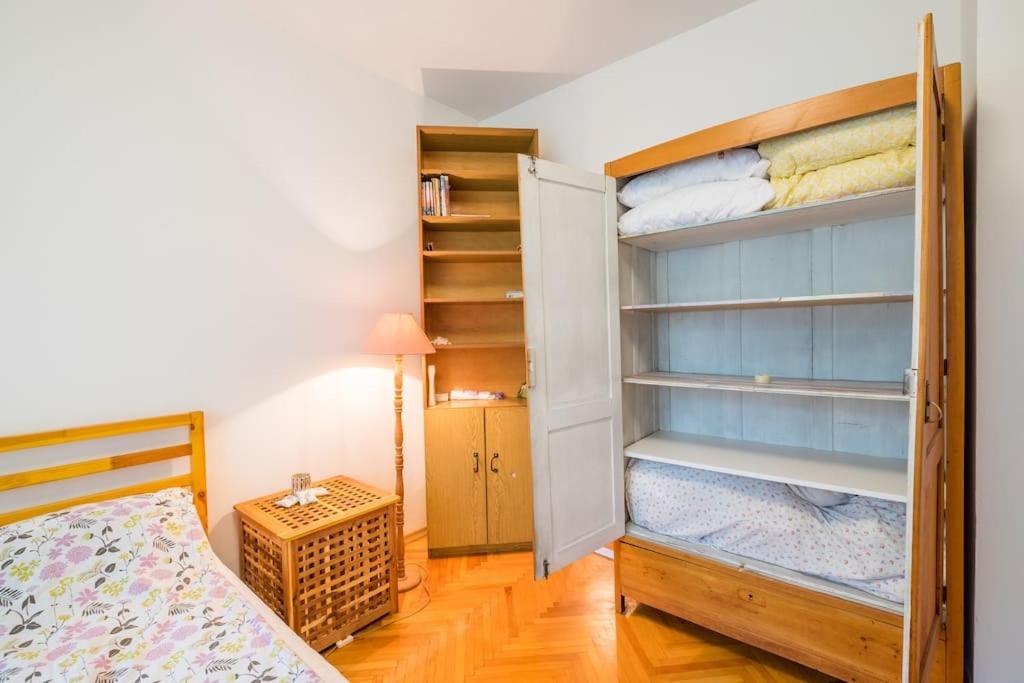 Cozy 1BD Flat in Central Sofia - Walk to Monuments by Flat Mаnager