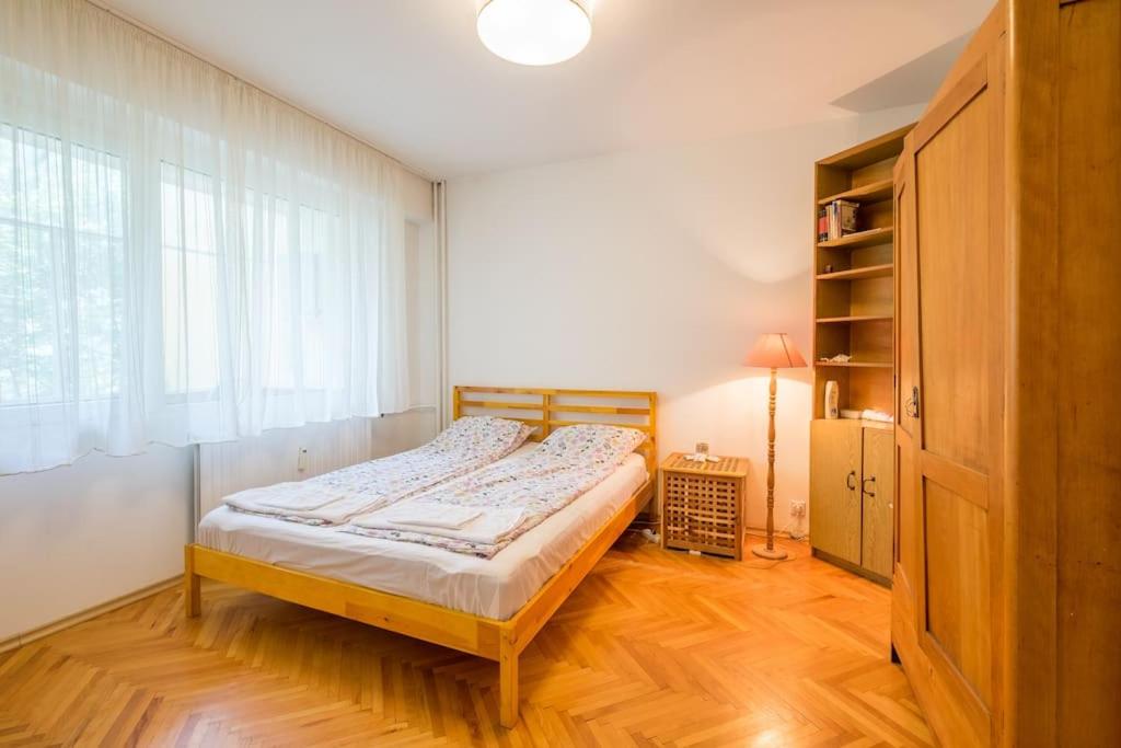 Cozy 1BD Flat in Central Sofia - Walk to Monuments by Flat Mаnager