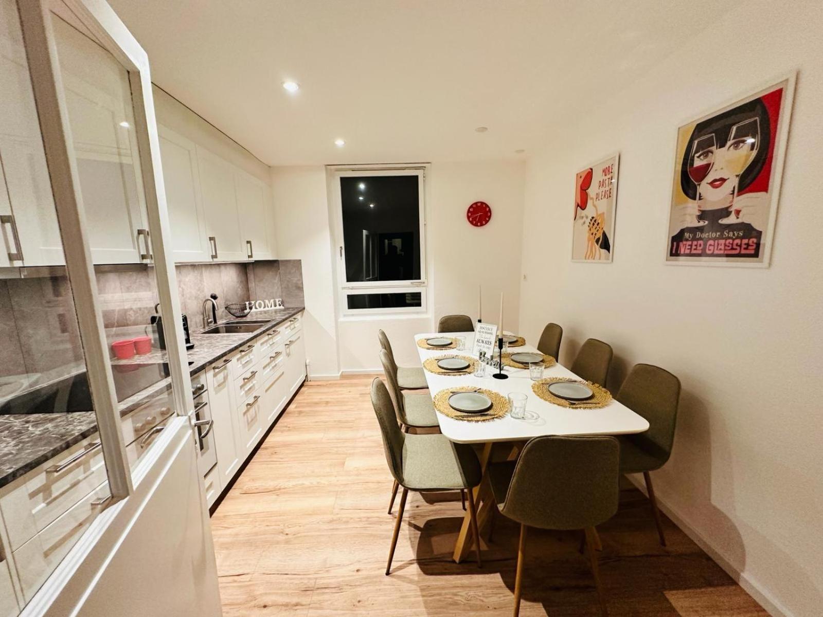 Exclusive apartment for families and business