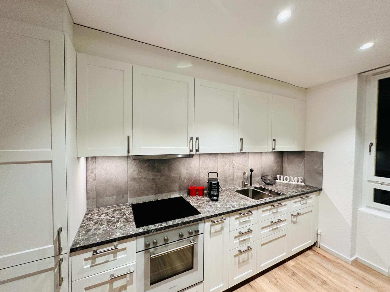 Exclusive apartment for families and business