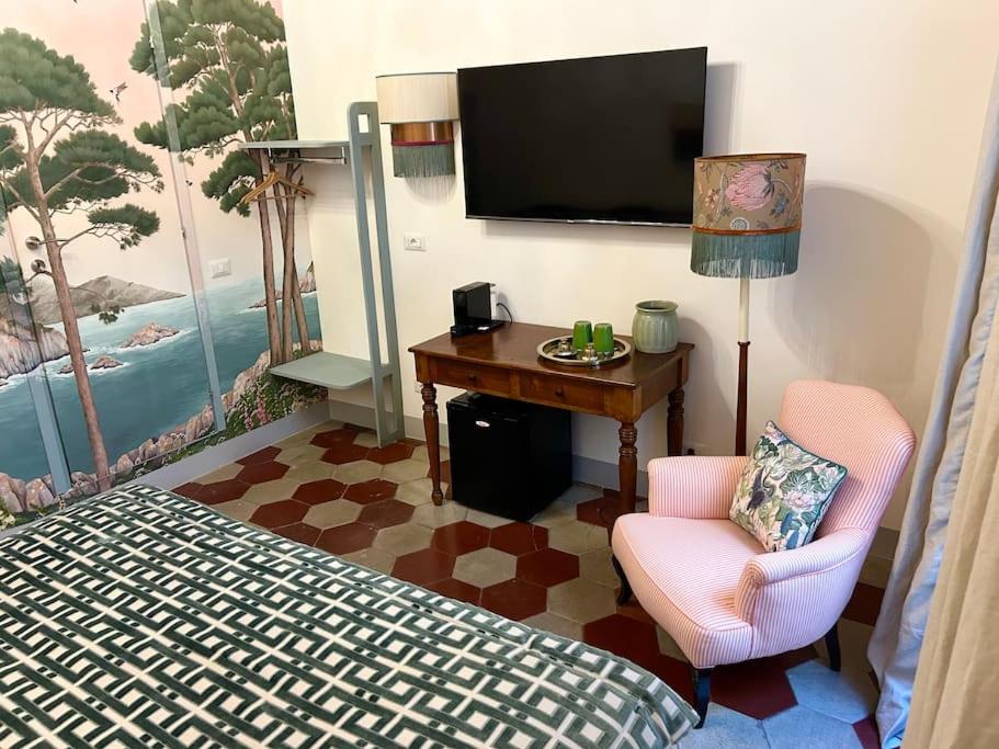 The Grand Tour Bed & Breakfast