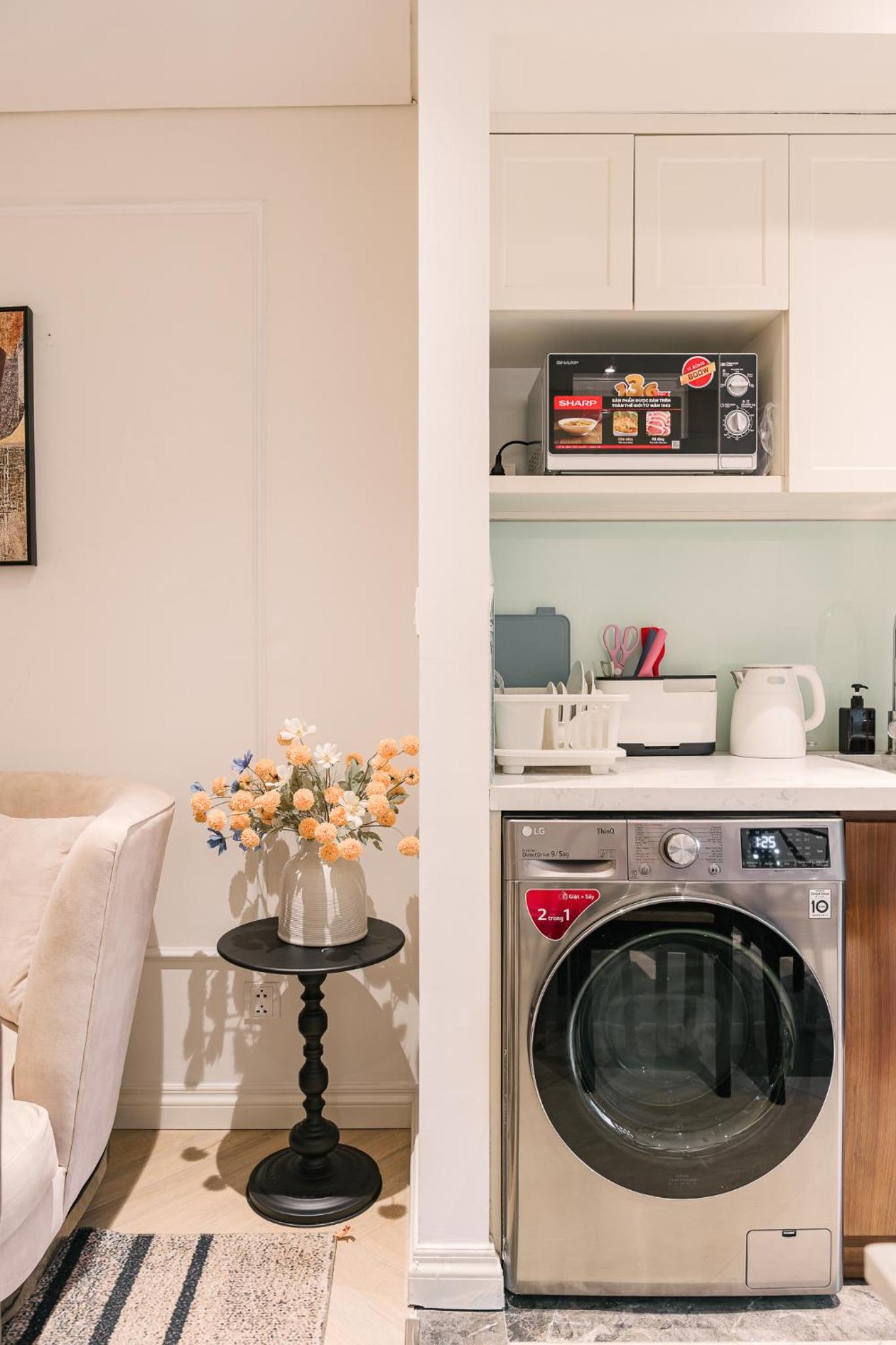 T Place Luxury Apartment Hoan Kiem Lake by SSens Homes