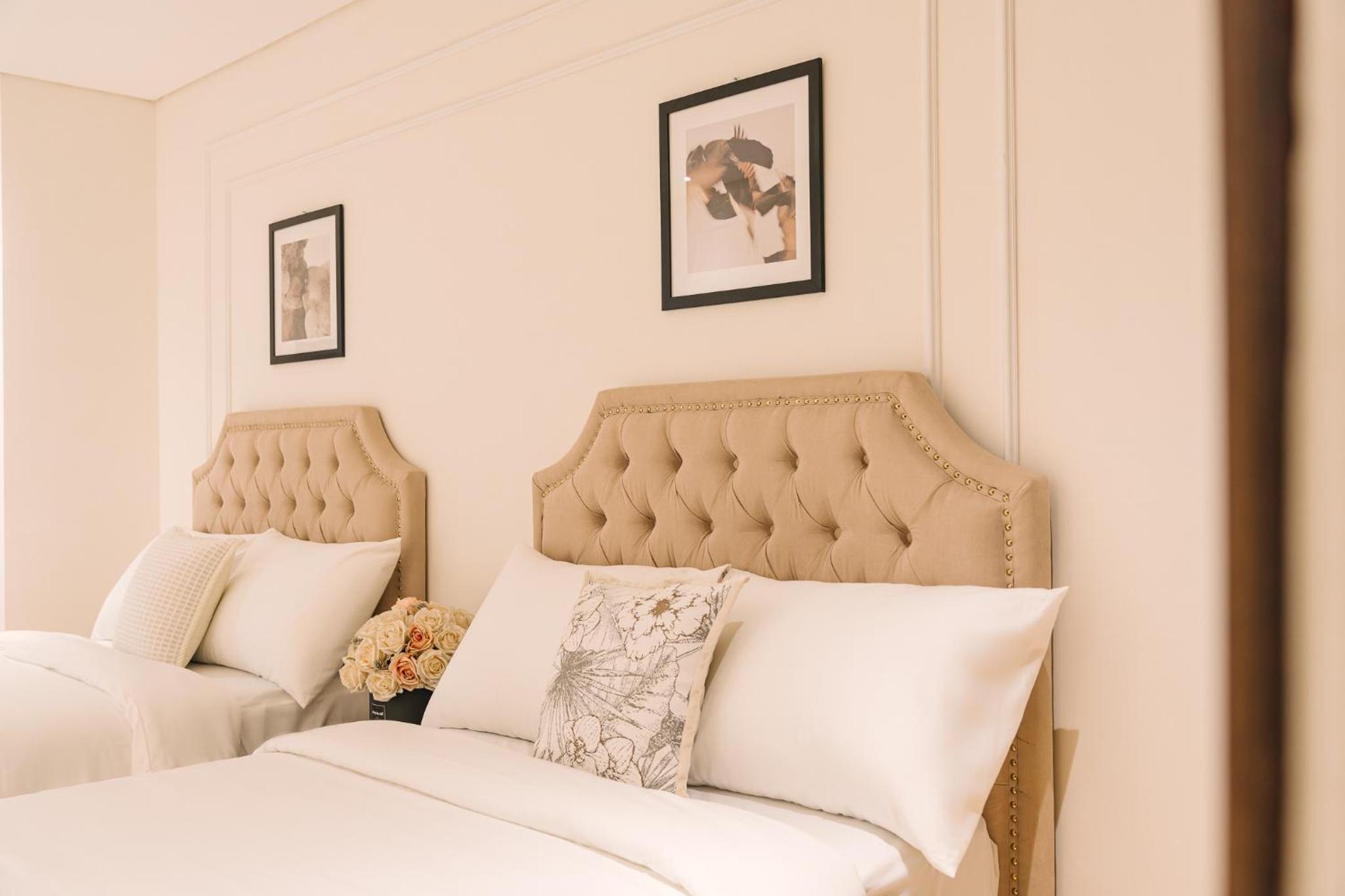 T Place Luxury Apartment Hoan Kiem Lake by SSens Homes