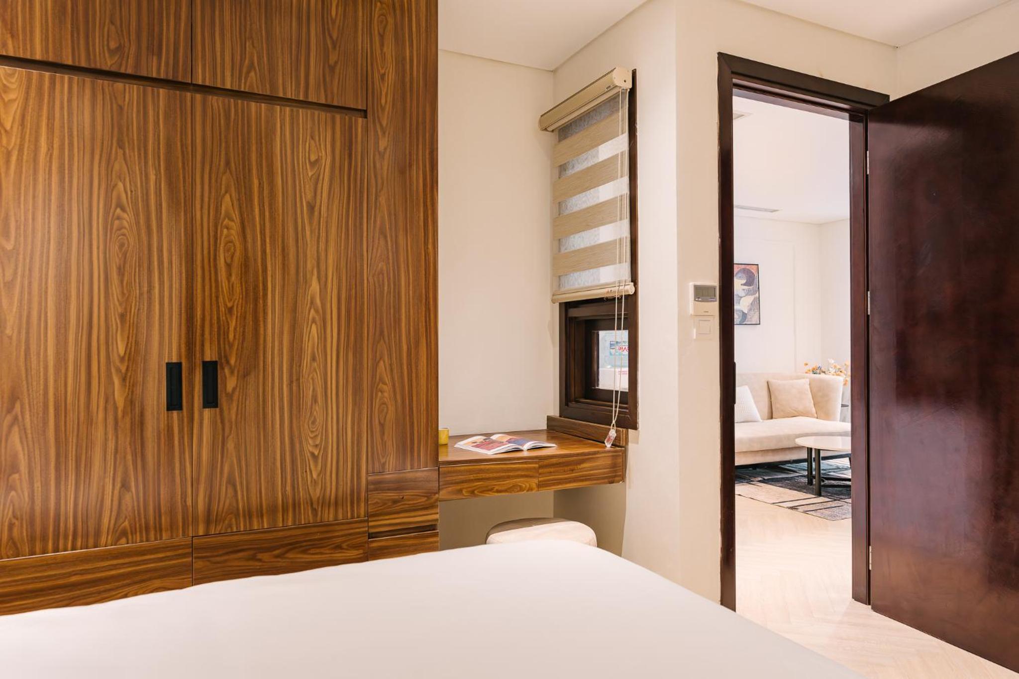 T Place Luxury Apartment Hoan Kiem Lake by SSens Homes