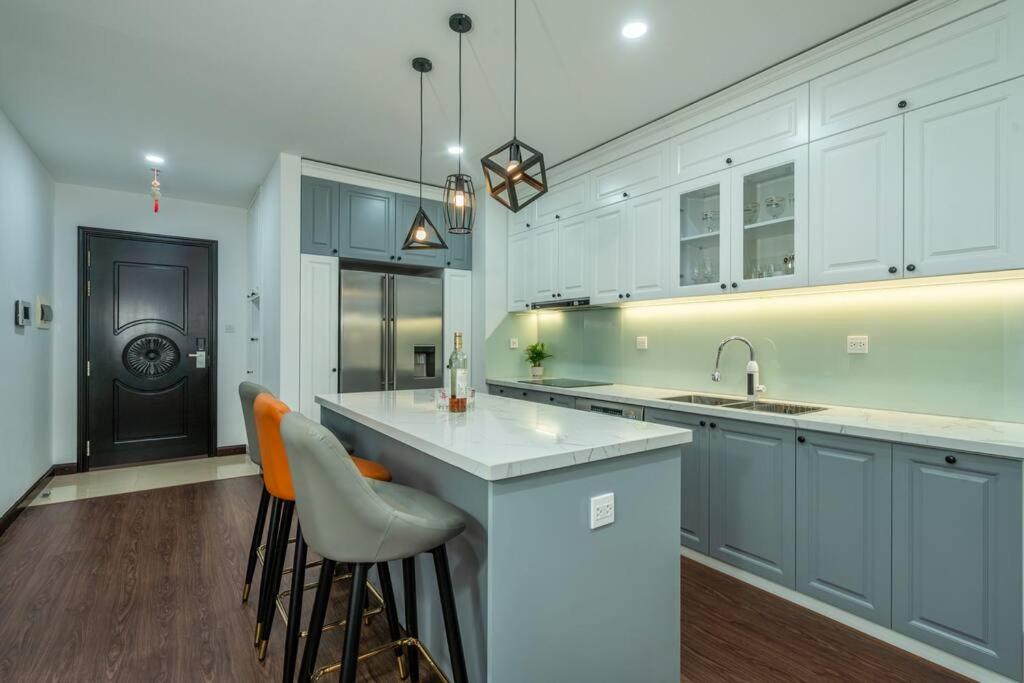 Chizzhousing_Vinhomes Royal City_2BR Apartment