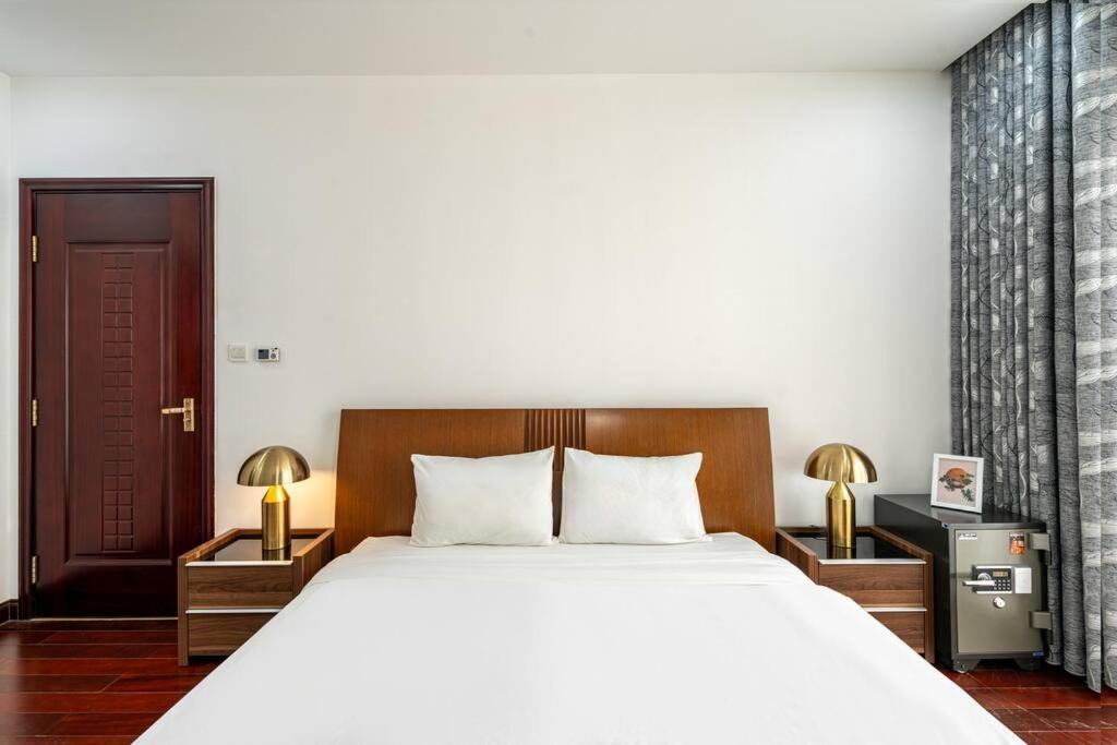 Chizzhousing_Vinhomes Royal City_2BR Apartment