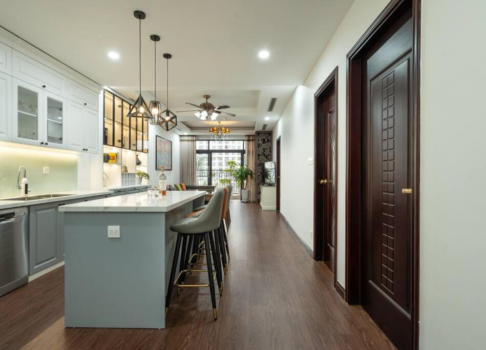 Chizzhousing_Vinhomes Royal City_2BR Apartment