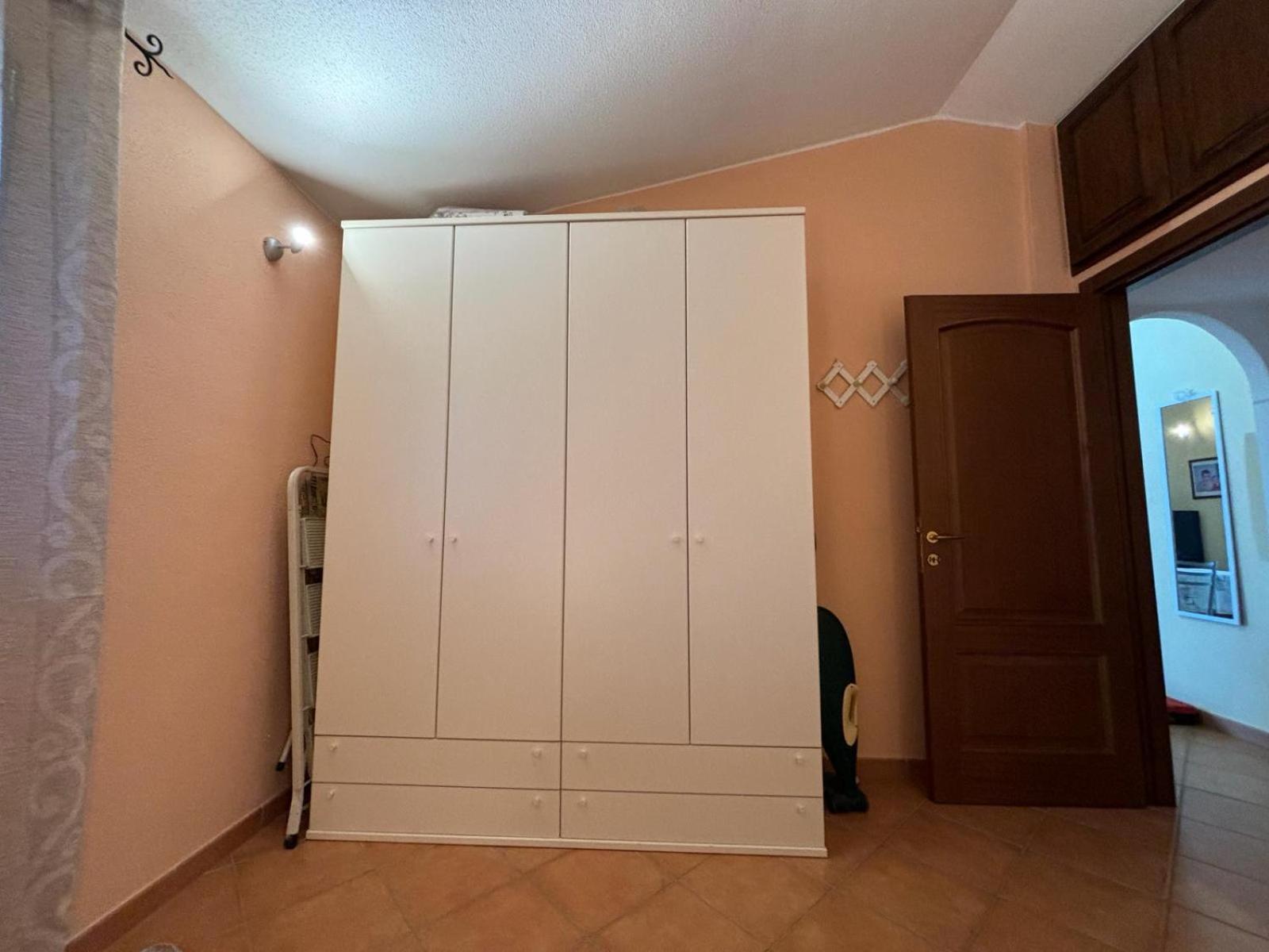 casa nostra tanaunella view 2