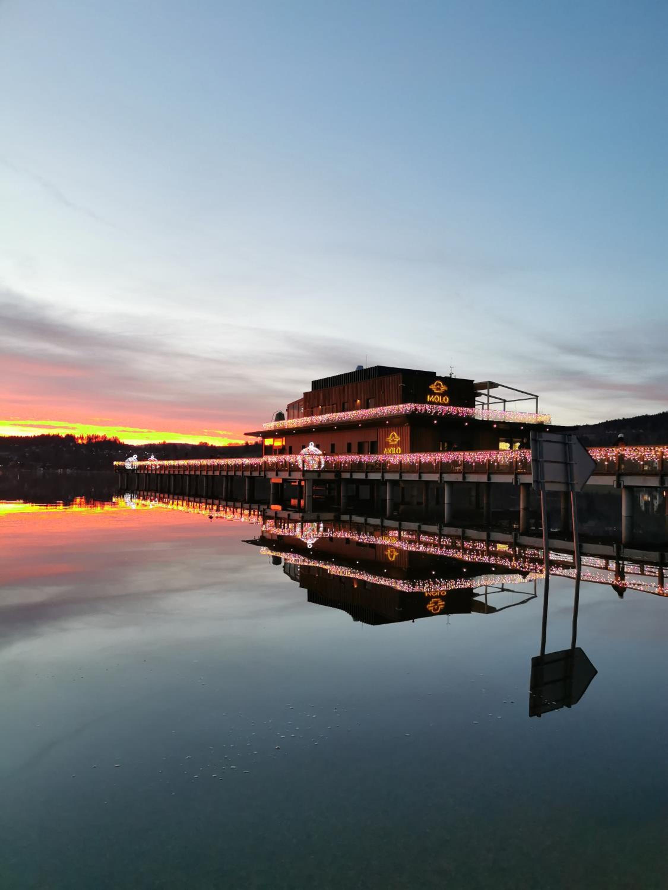 Apartmán s terasou a výhledem na jezero Lipno