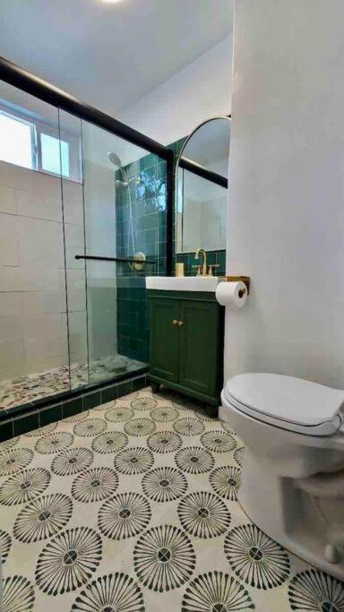 Los Angeles Vacations - Villa Kalina - Property Image 8