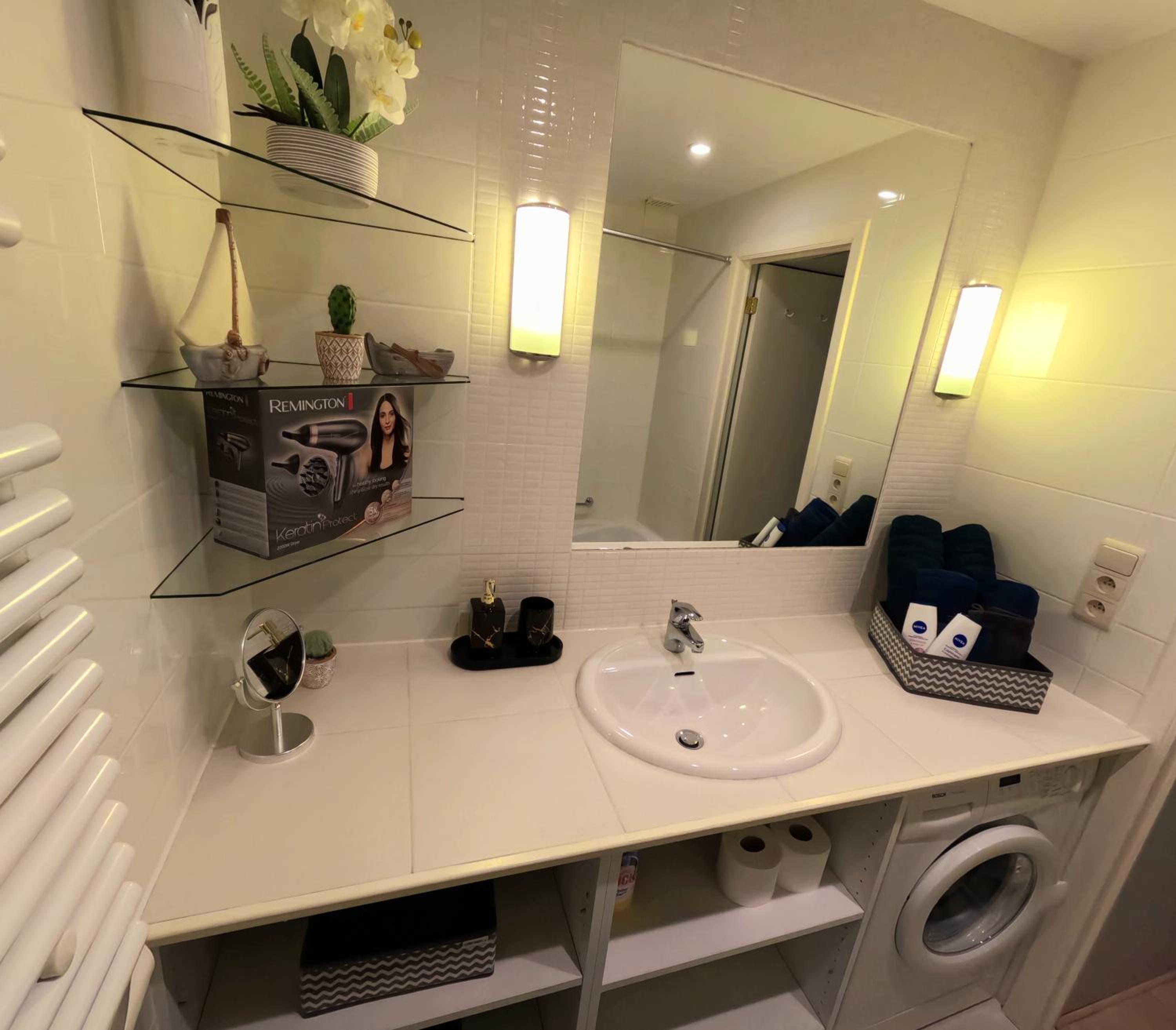 Skyline suite 2