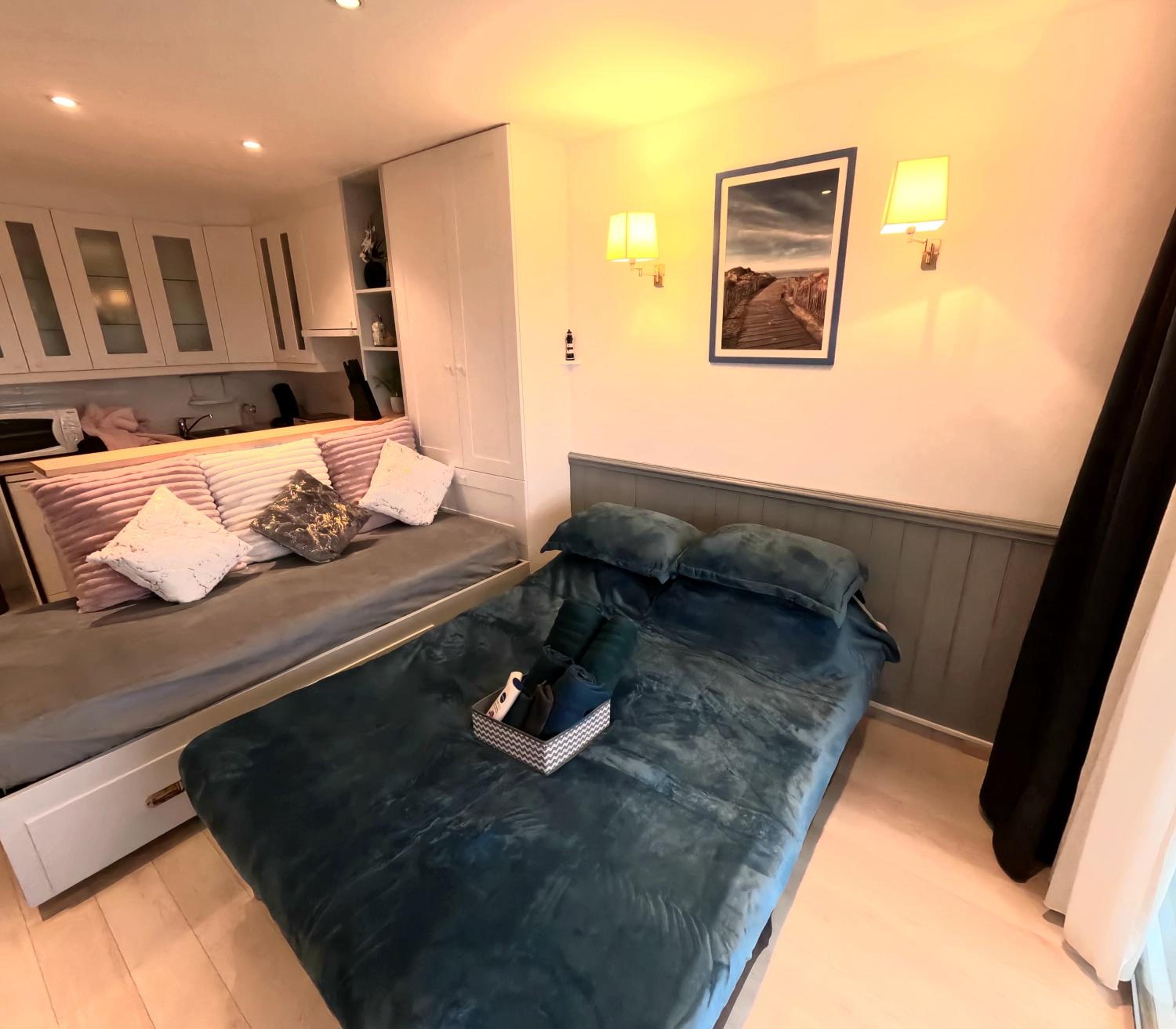 Skyline suite 2