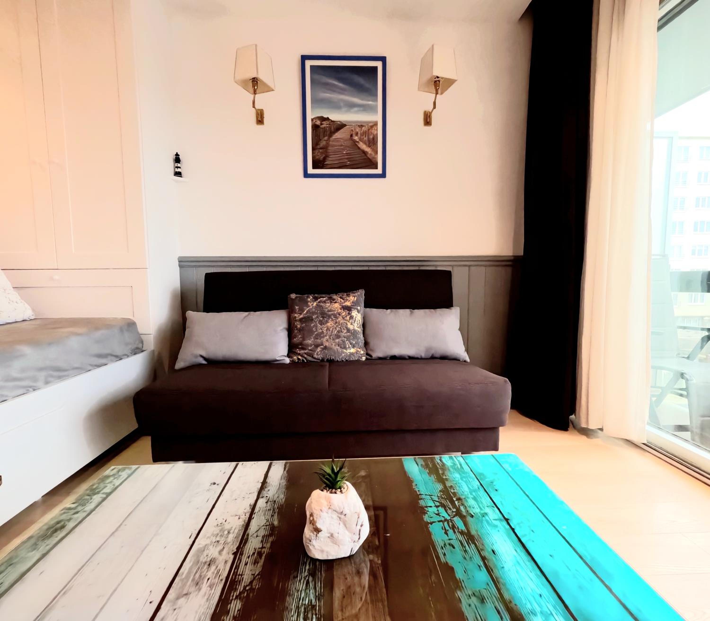 Skyline suite 2