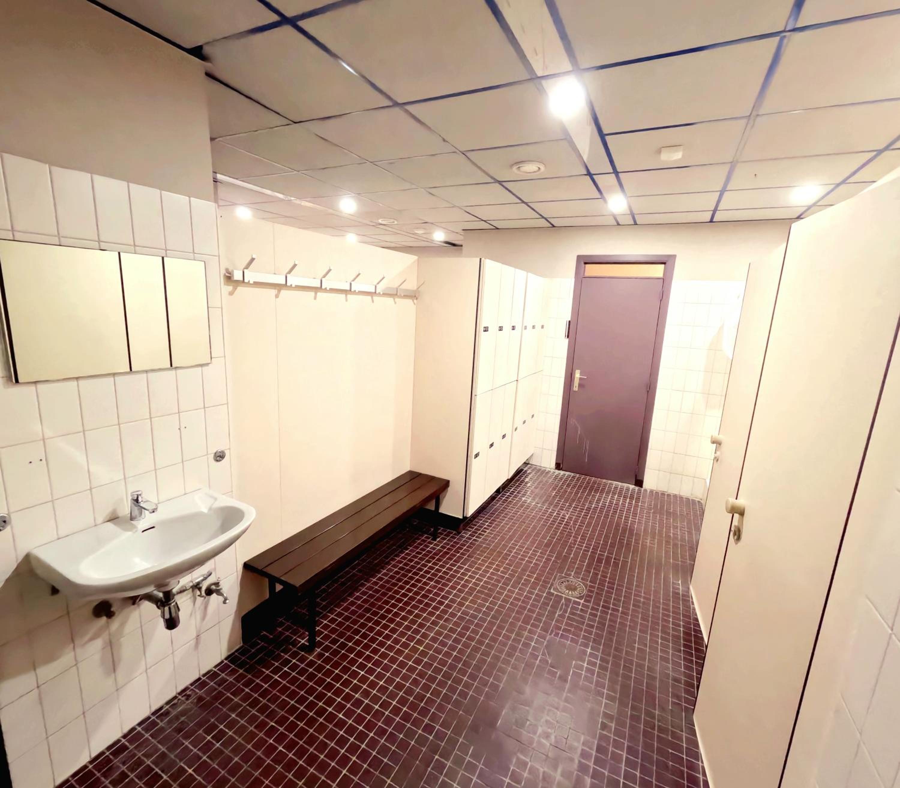Skyline suite 2