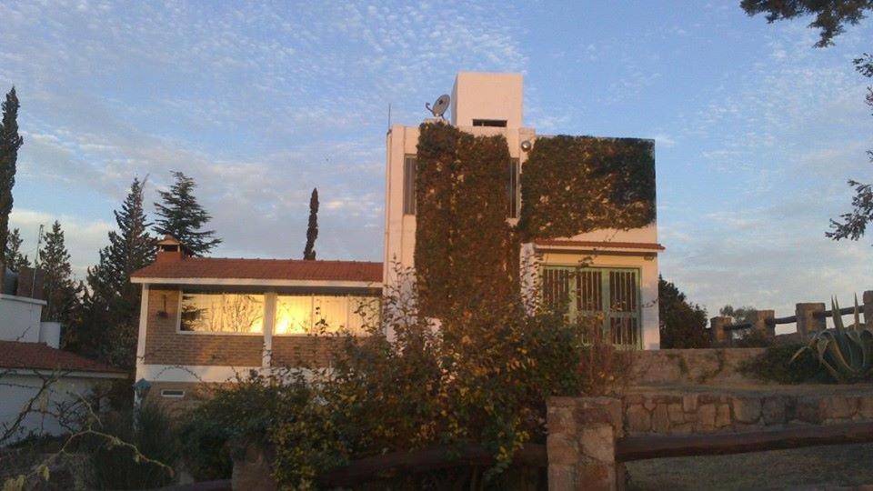 Maria Victoria Casas de campo