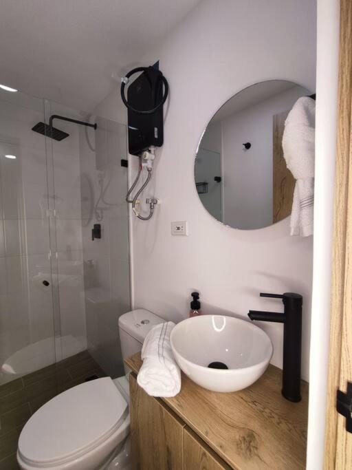 Apartaestudio moderno y privado en Medellin