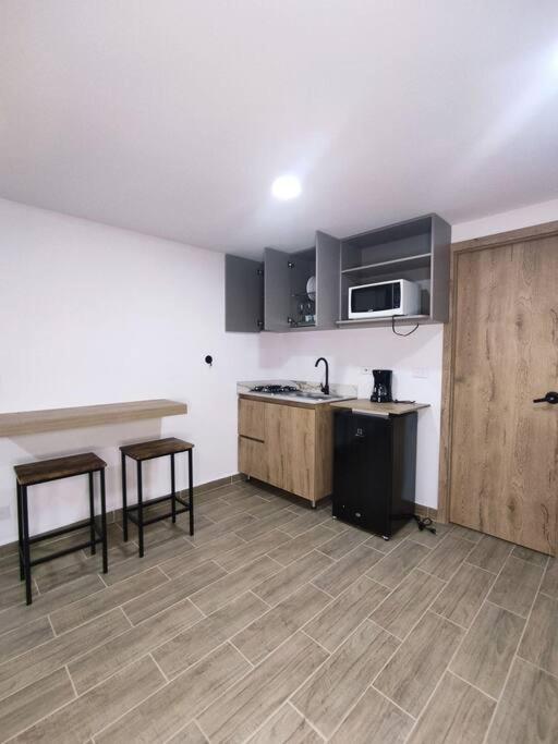 Apartaestudio moderno y privado en Medellin