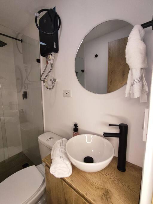 Apartaestudio moderno y privado en Medellin