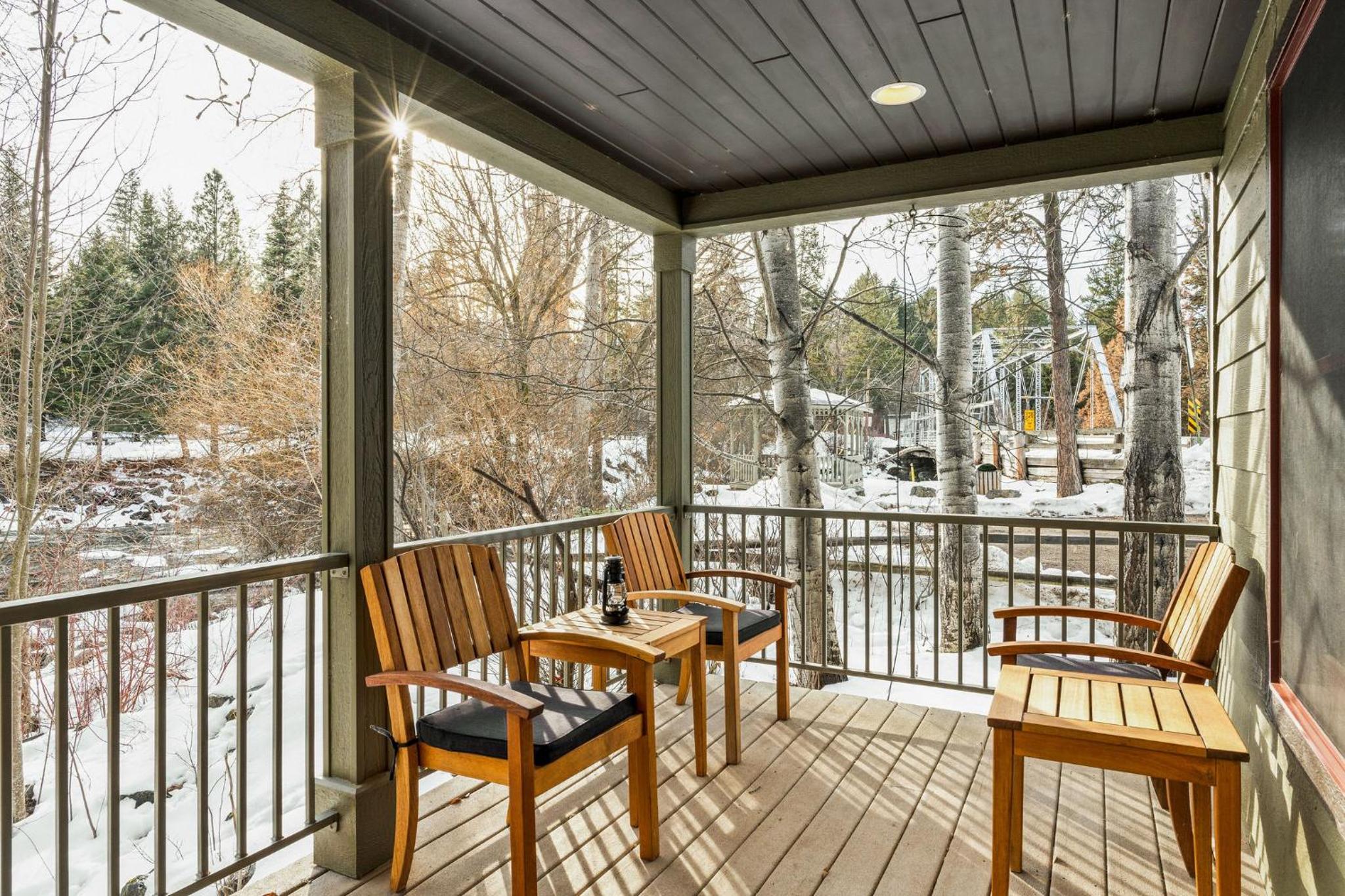 The Cottages at Bigfork