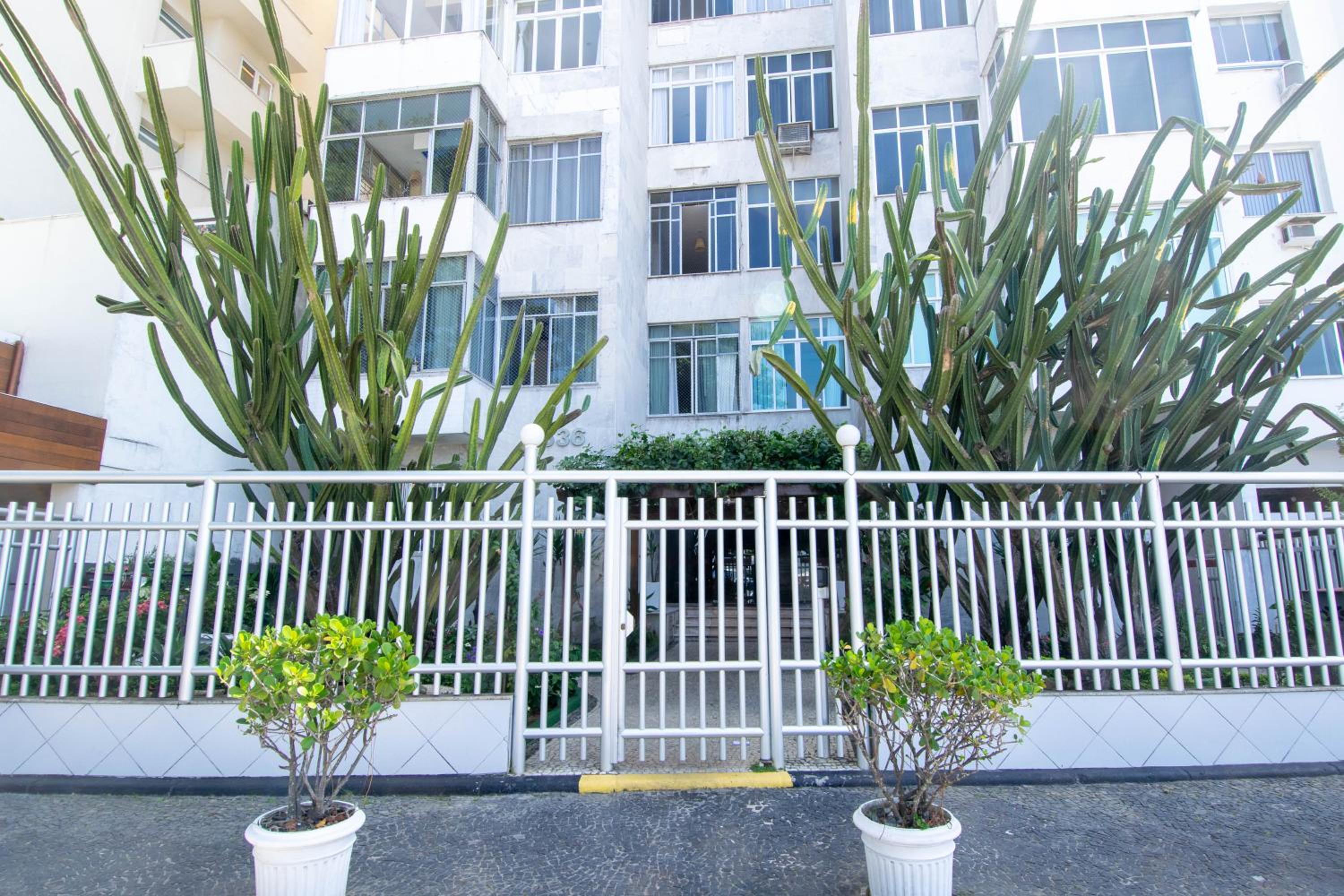 Hotel Casa de hóspedes, em frente a praia Copacabana