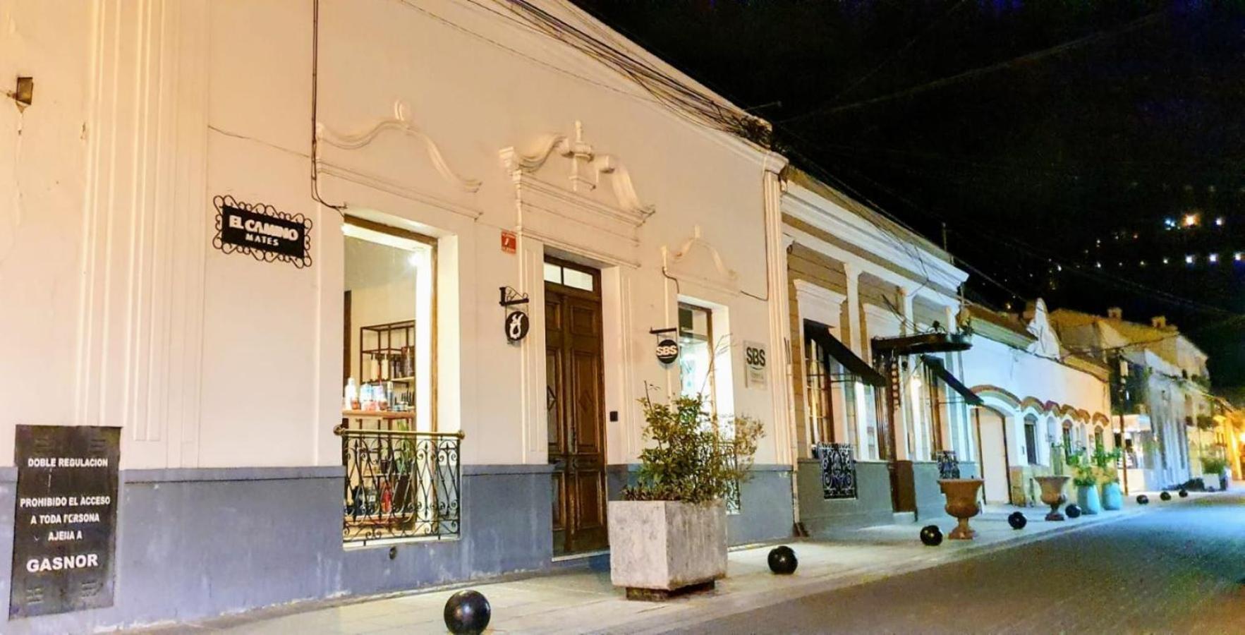 Caseros Suite!! Hermoso Apart en Corredor turistico de Salta!!