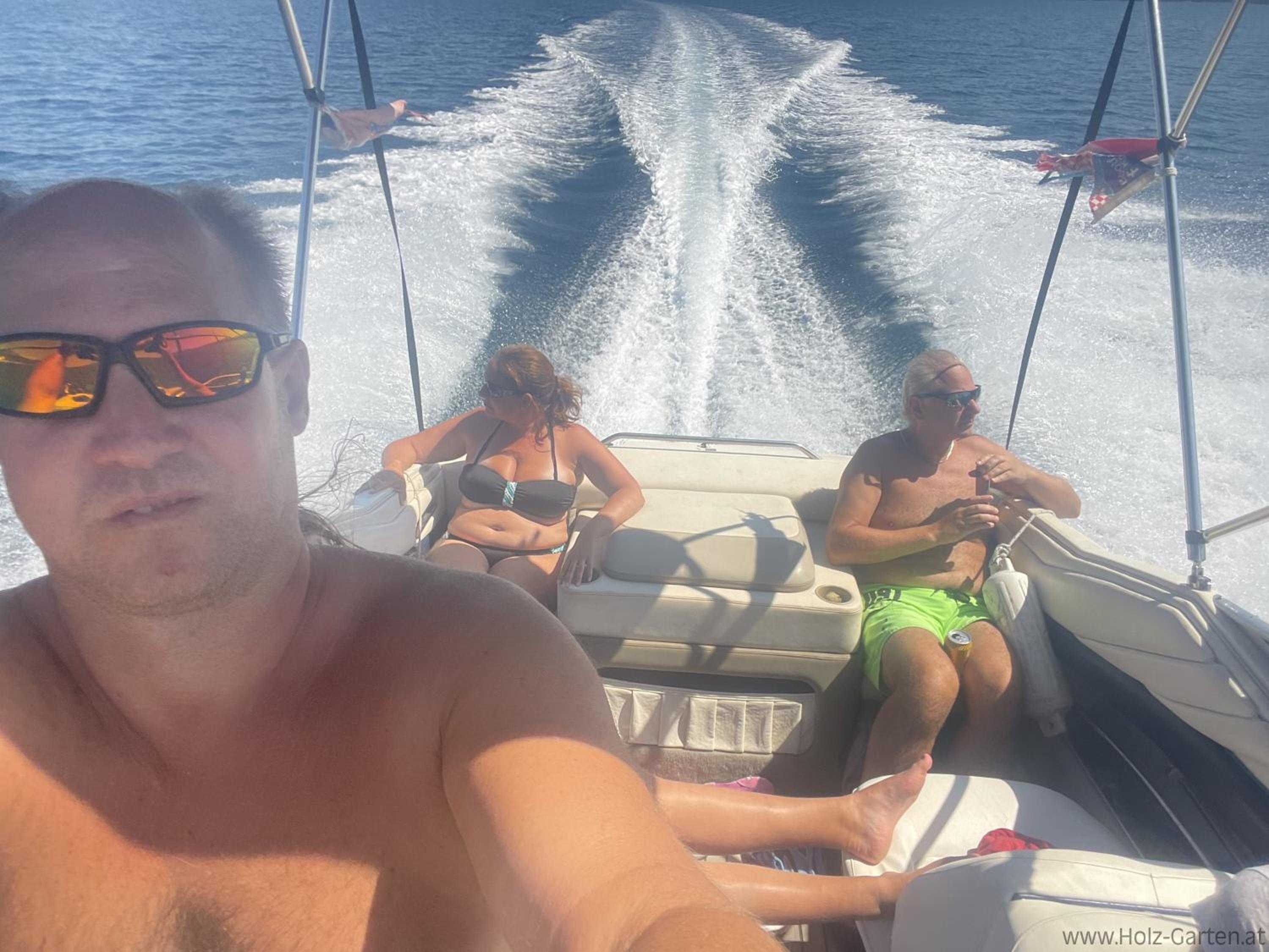 Photo 193