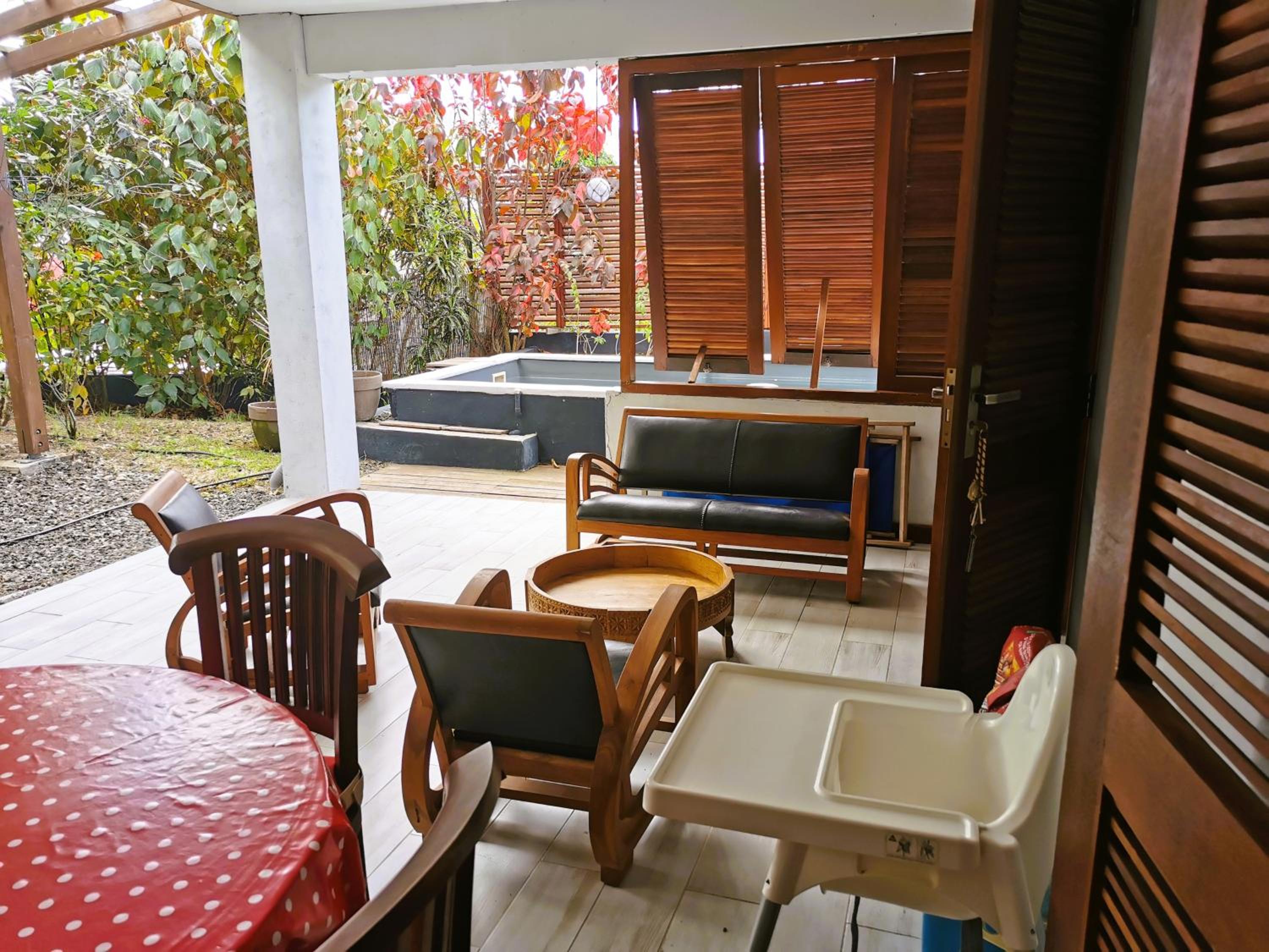 Gîte Aliséa +piscine Diamant Anses d'Arlet 4 pers view 5