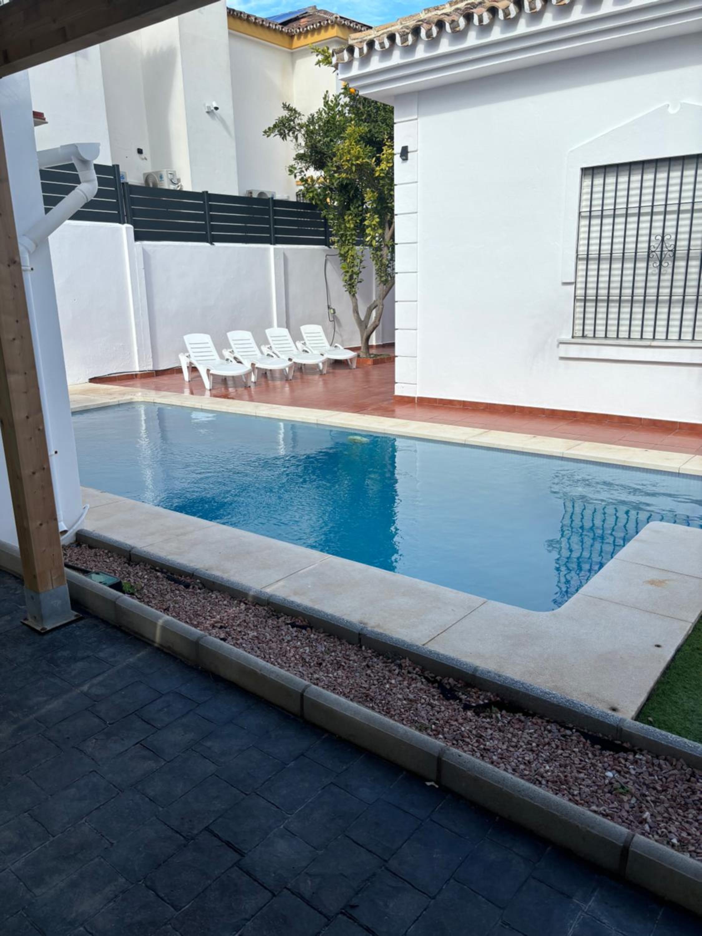 Gran villa en Torremolinos view 2