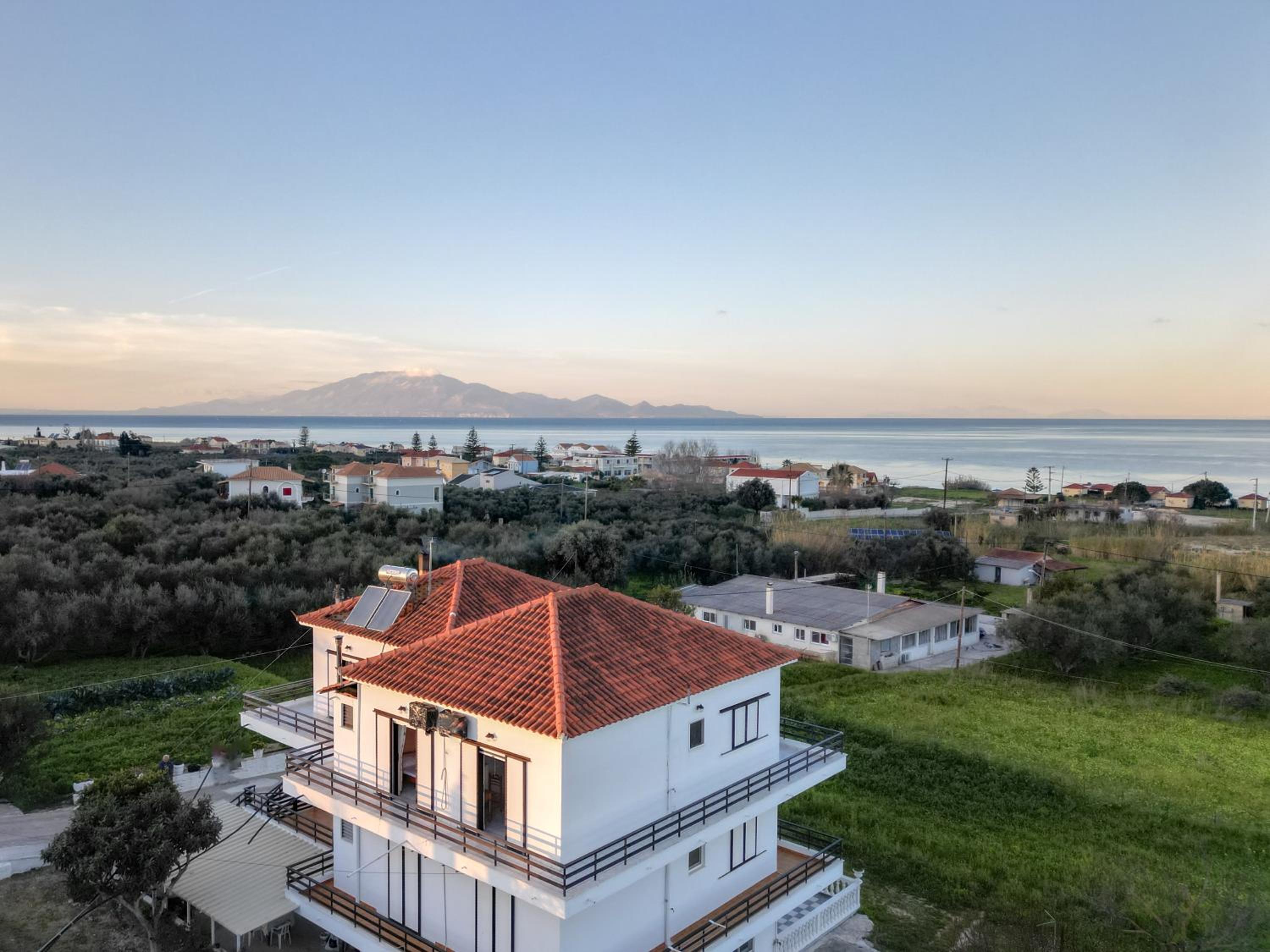 Ocean Breeze Apartment Sea View 100m from Beach view 2
