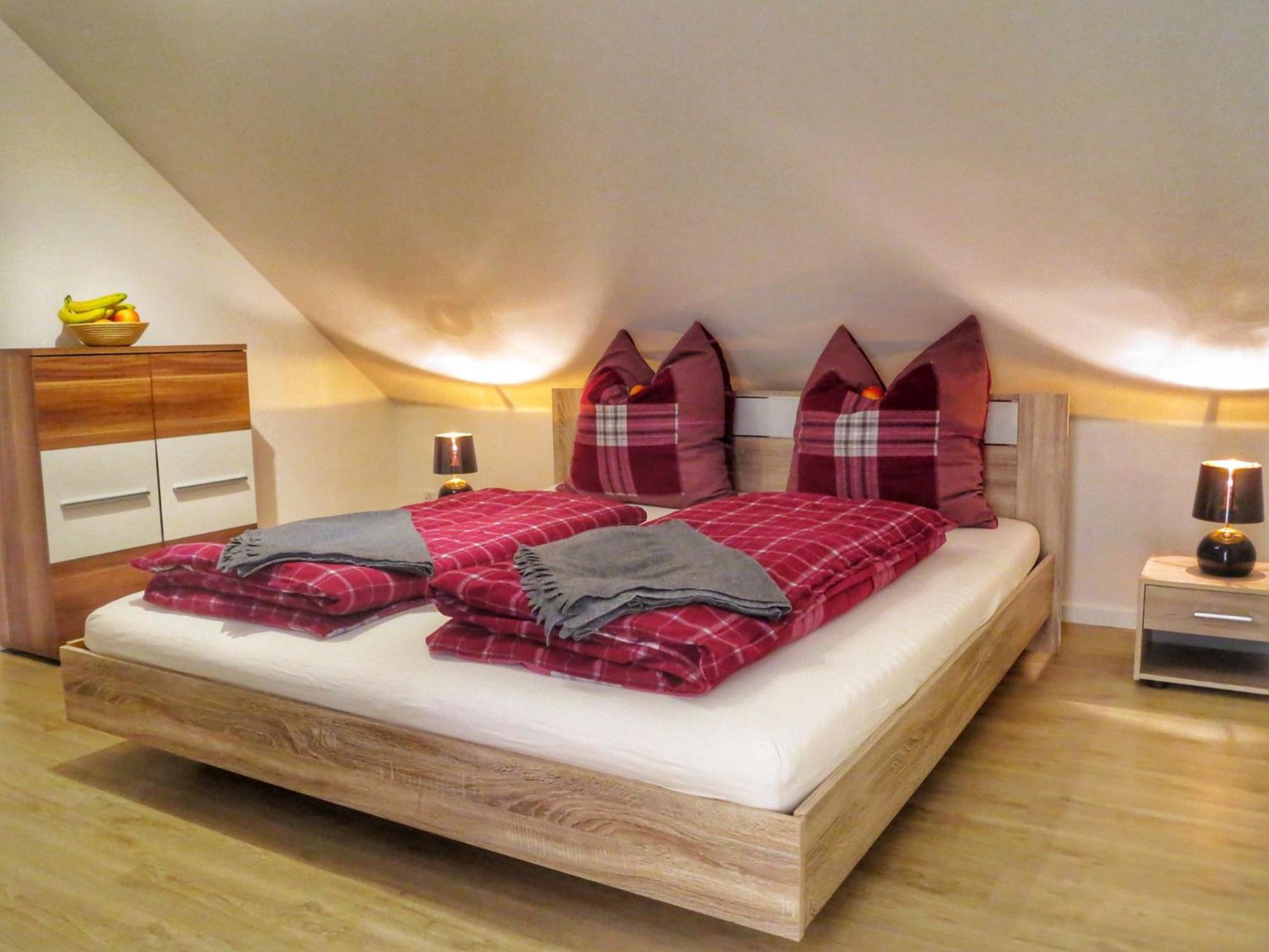 Ferienhaus Kleine Kinzig: Idyllisch | Sauna | Hot Tub | Kamin