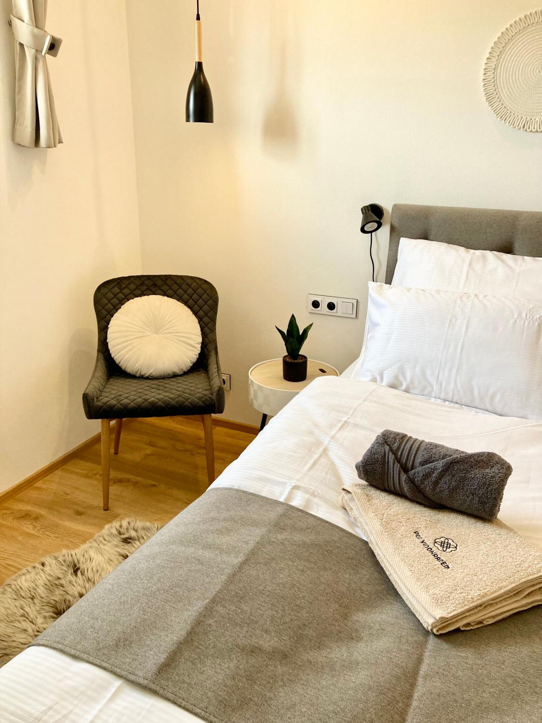 Pod vinohradem - apartmány & vinné sklepy