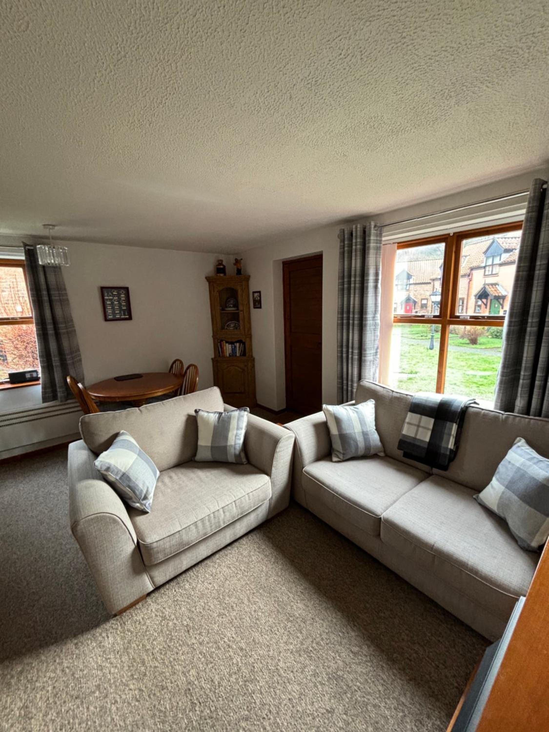 Runaway Cottage, Whitby view 5