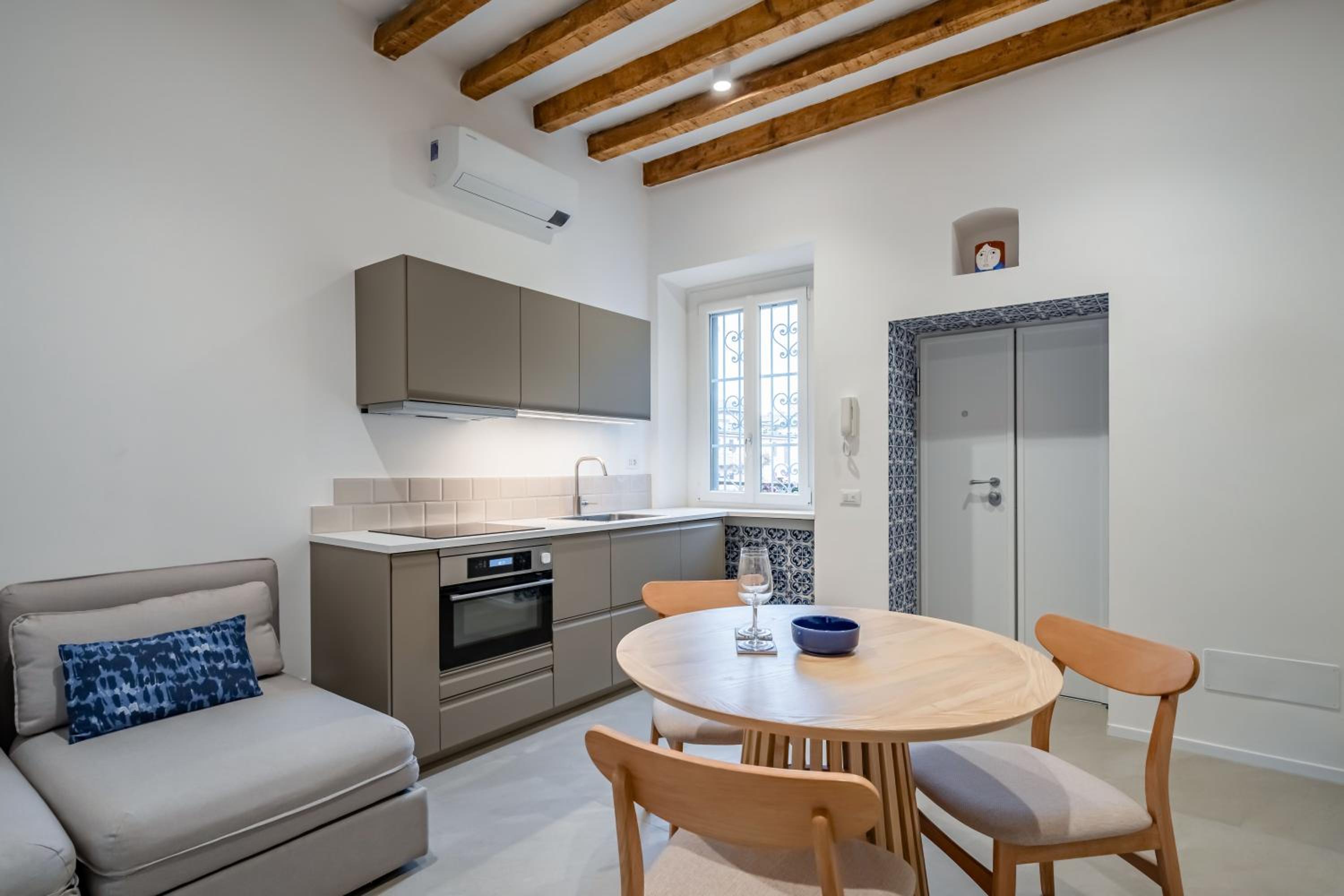 Mortara Navigli Apartments