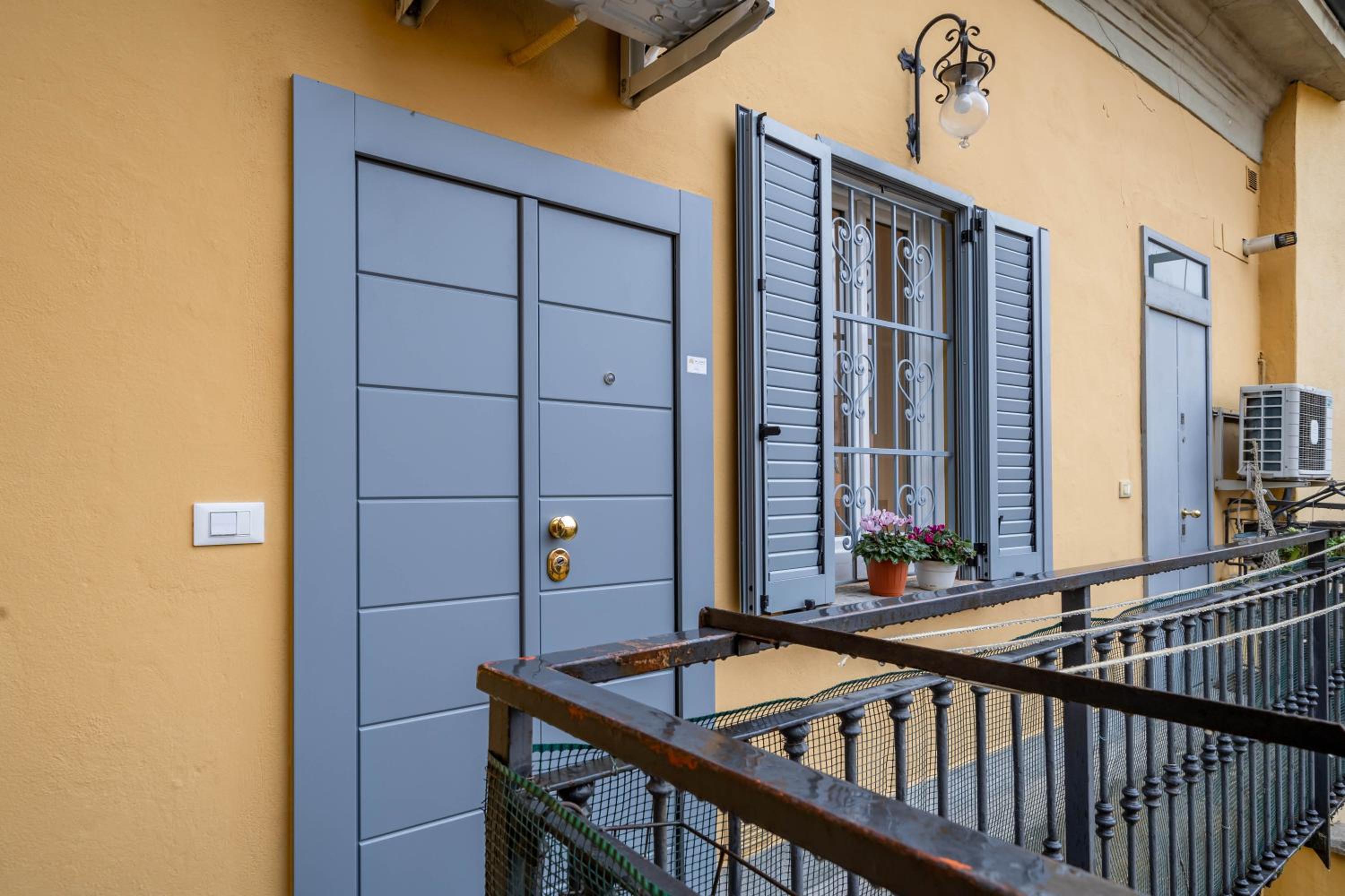 Mortara Navigli Apartments