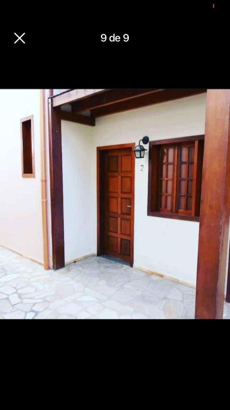 Ferrara Flat